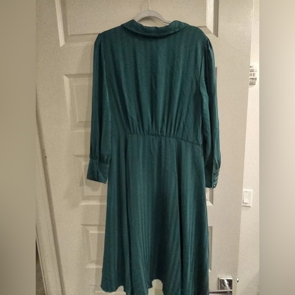 ModCloth Classy Announcement A-Line Dress Green Size 14 Midi - Picture 4 of 10